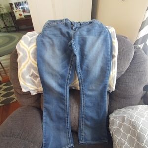 Ladies seven jeans size 8...great condition